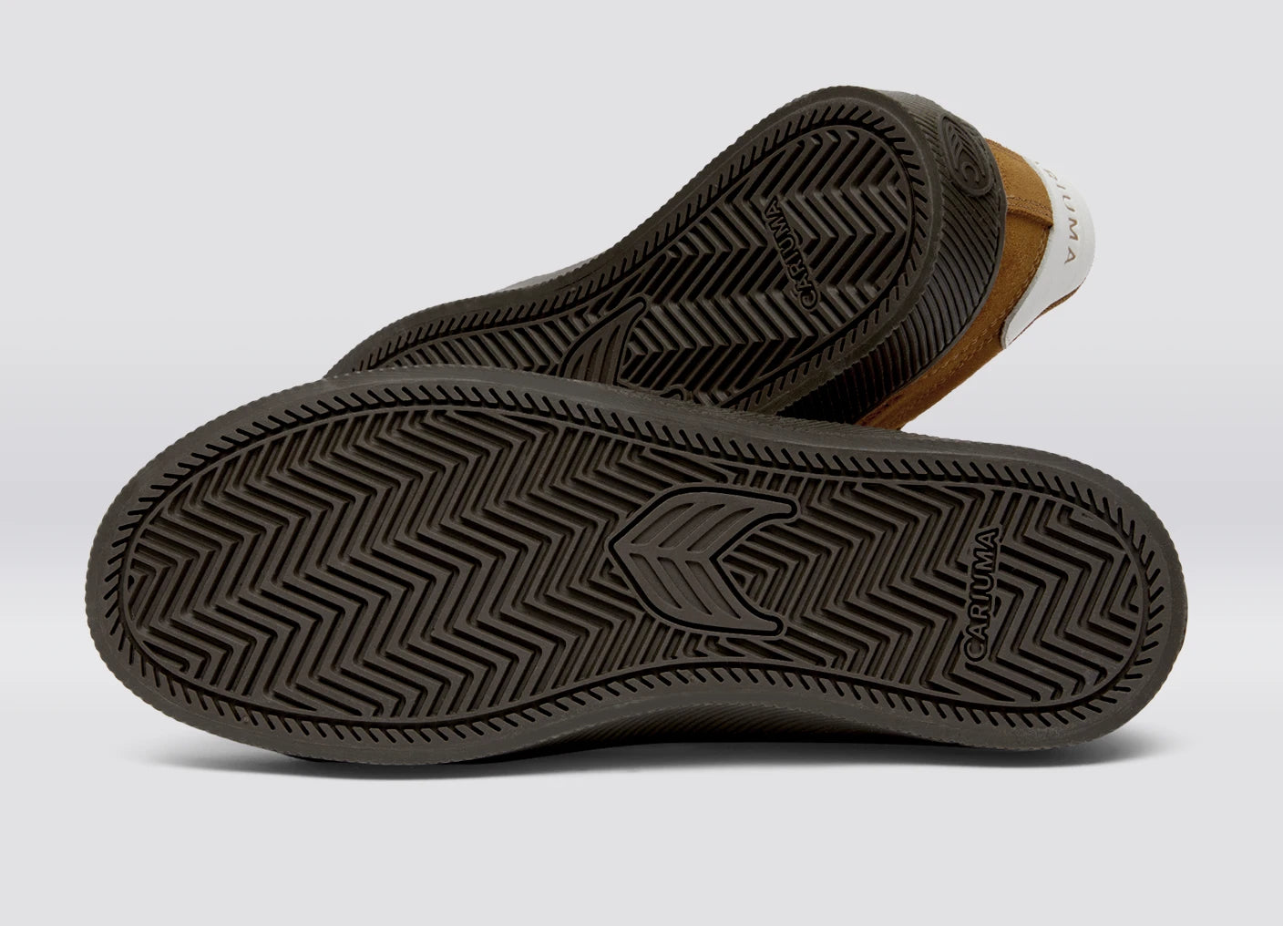 SALVAS Camel Suede Warm White Logo Sneaker