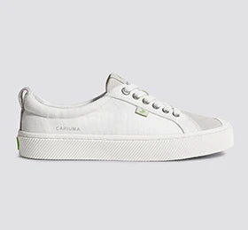 OCA Low Red Canvas Sneaker