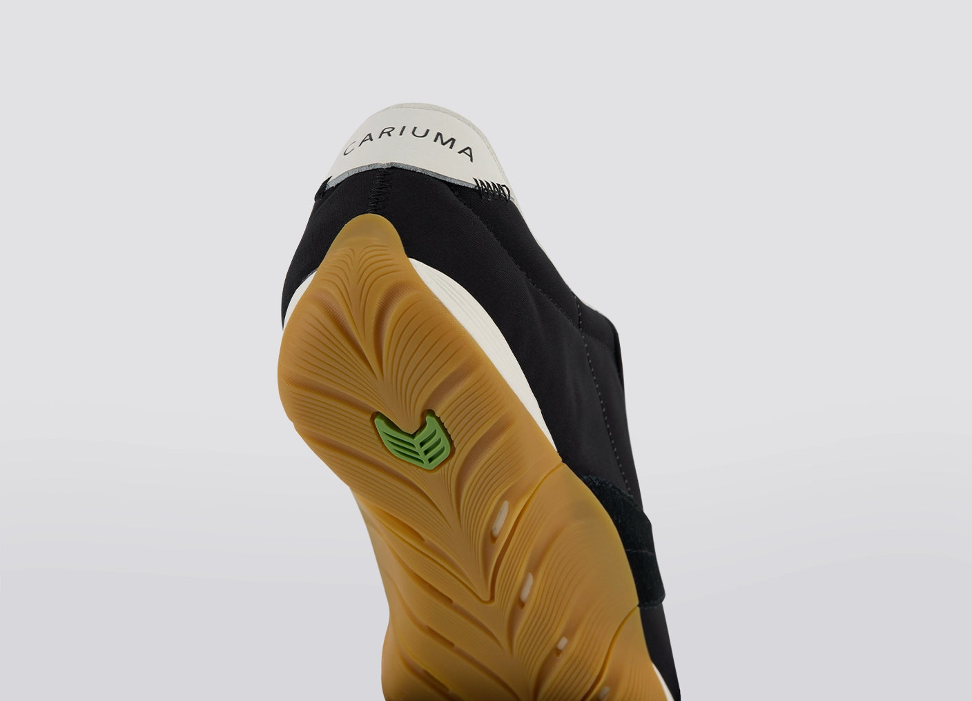 SUTAI Nylon and Suede Black