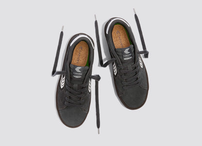 SALVAS Magnet Grey Suede Warm White Logo Sneaker