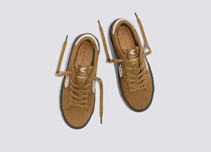 SALVAS Camel Suede Warm White Logo Sneaker